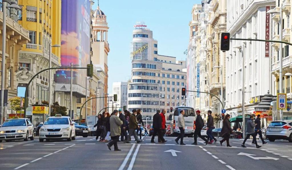 Punta Me Rooms Near The Gran Via Madrid Eksteriør bilde