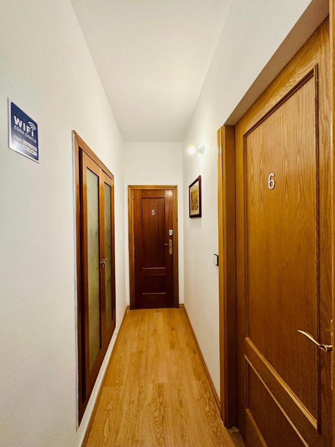 Punta Me Rooms Near The Gran Via Madrid Eksteriør bilde