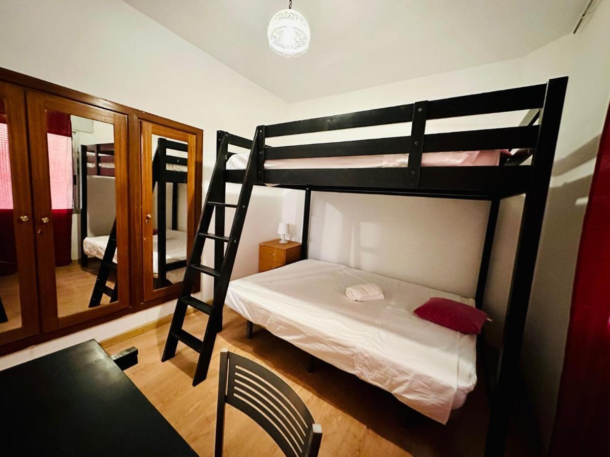 Punta Me Rooms Near The Gran Via Madrid Eksteriør bilde